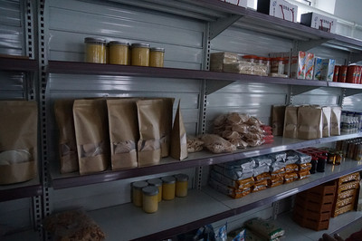 探索伊和呼热草原特产销售中心 品味自然馈赠的食品